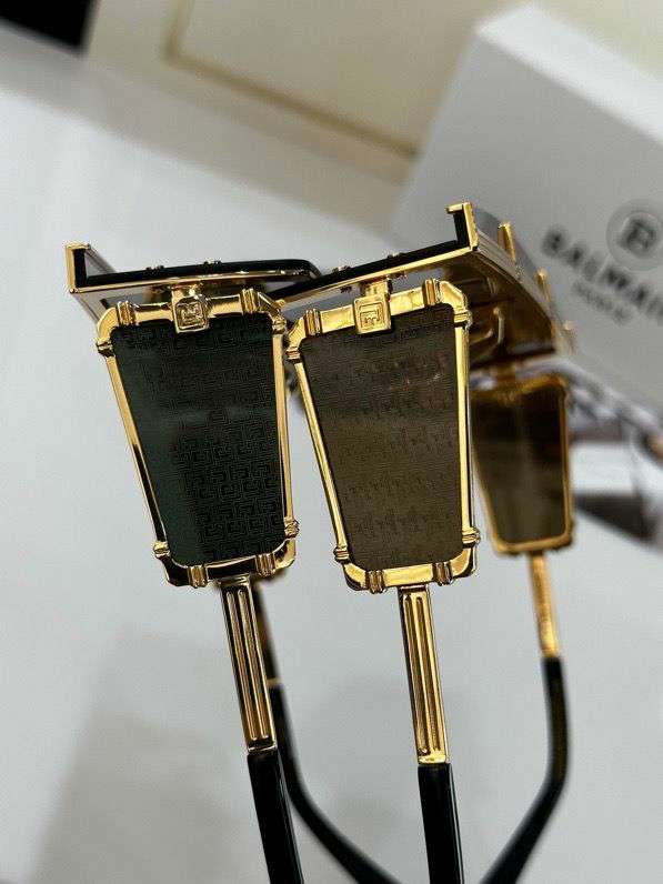 Picture of Balmain Sunglasses _SKUfw48223645fw